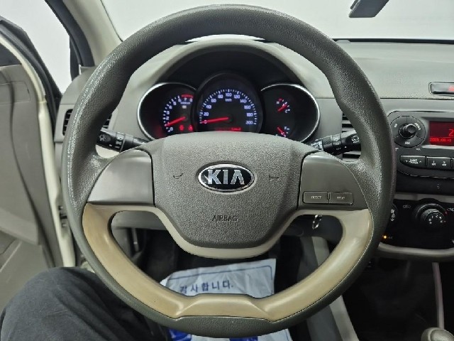 6081002158R9.jpg