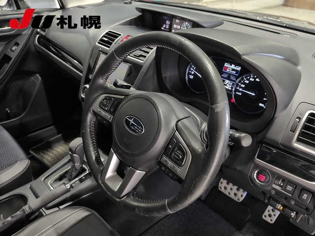 eb9154b66d14e6f591a22fcbc449d403.jpg