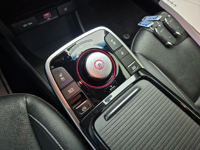 6081500409R8.jpg