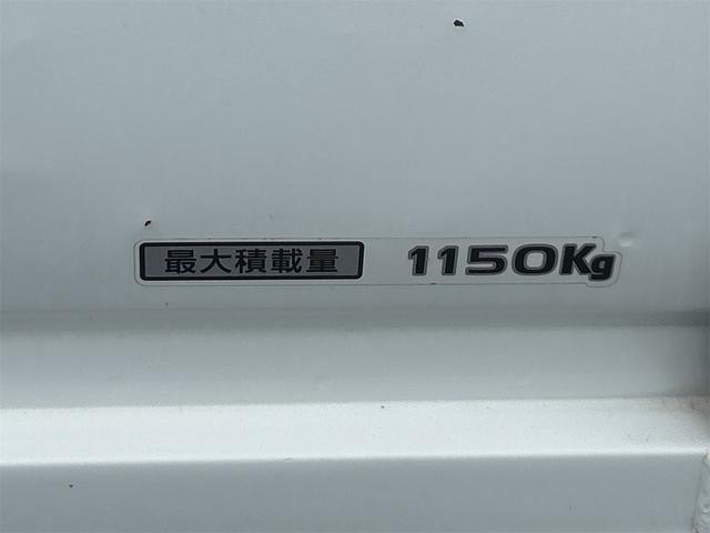 1100771A30260923W00816.jpg