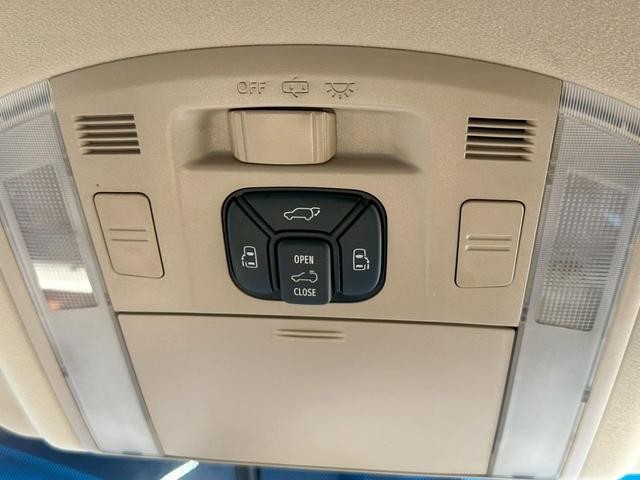 0303891A30260316W00105.jpg