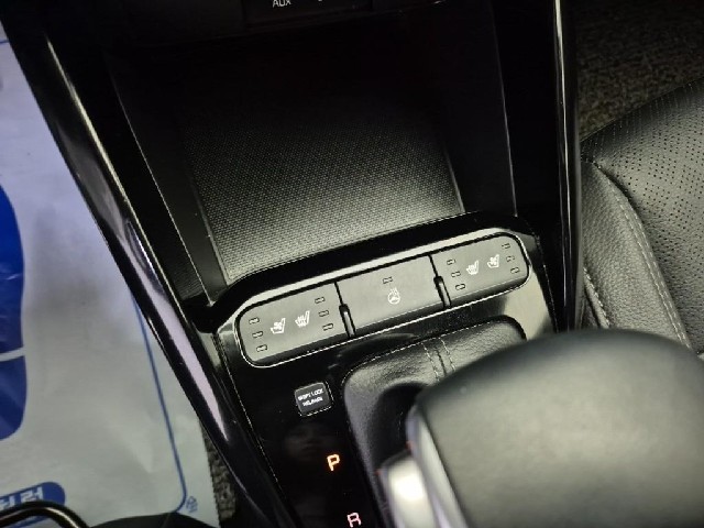 6081500067R17.jpg