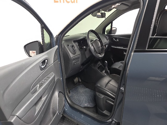 4b62eade2caf945baf18162ab6b3efca.jpeg
