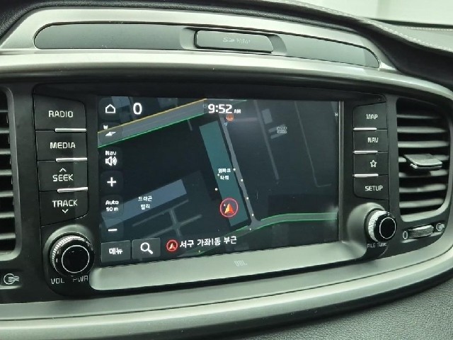 6081000927R14.jpg