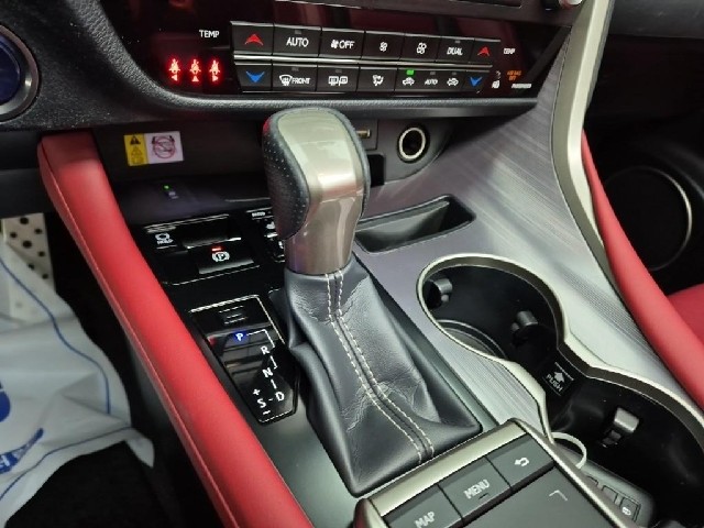 6011001101R8.jpg