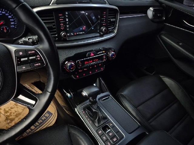 6081500798R10.jpg