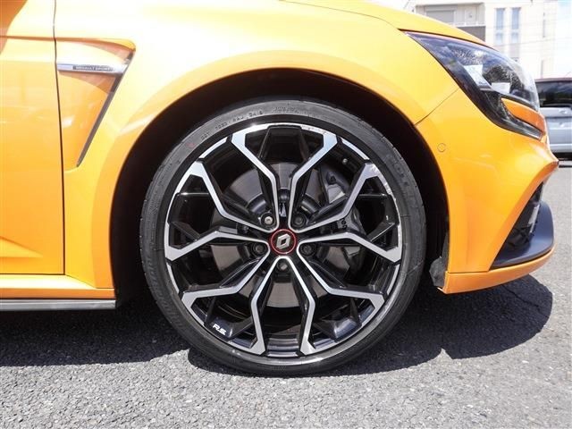 b39d20727ffd07bb1293480e7ad20461.jpg