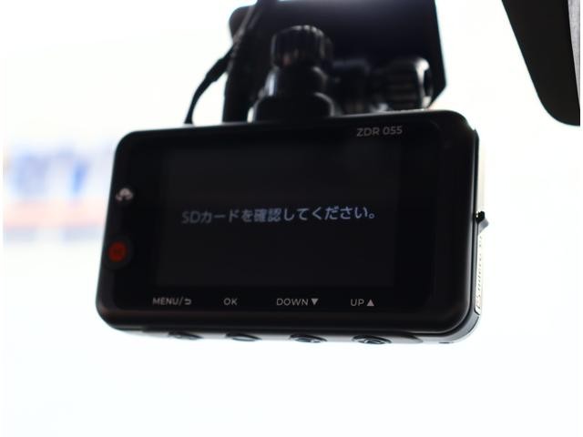0551544A20261019G00114.jpg