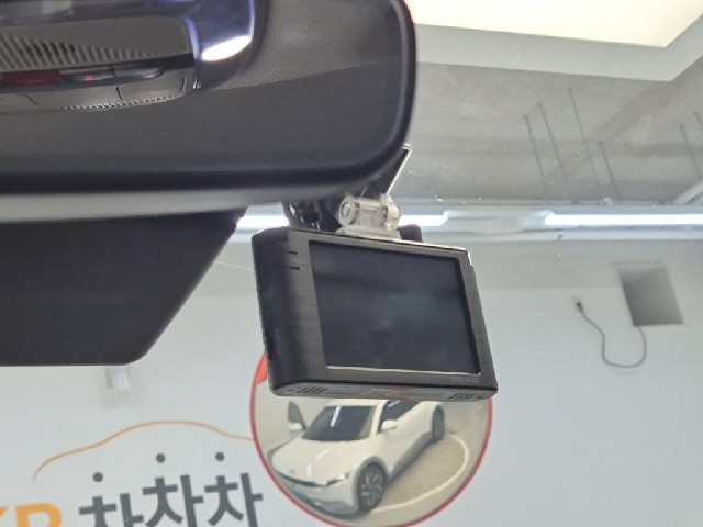 6081500856R16.jpg