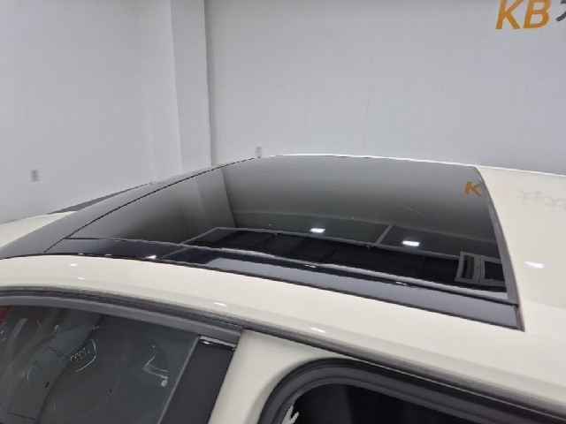 6081000630R13.jpg