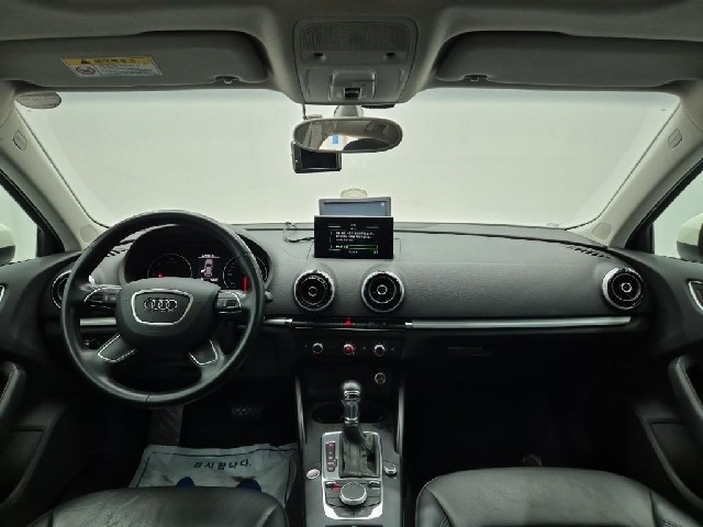 6081000630R7.jpg