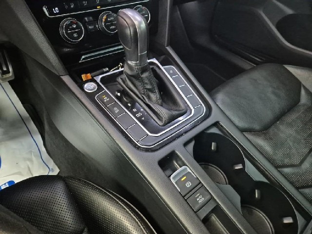 6081500049R8.jpg