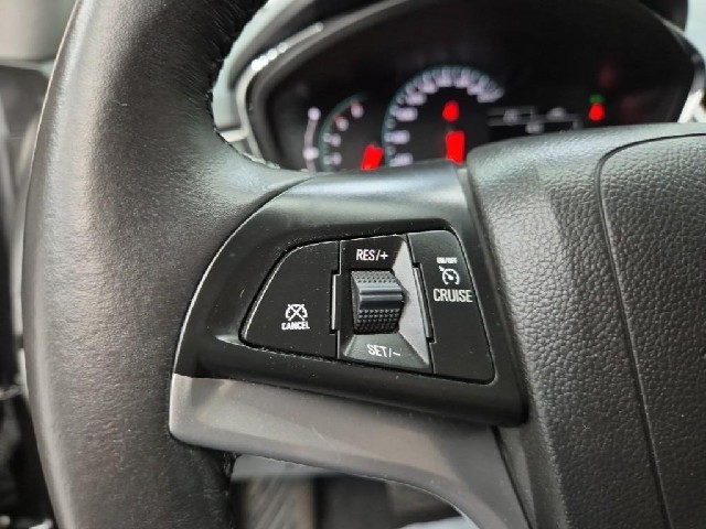 6091002126R15.jpg