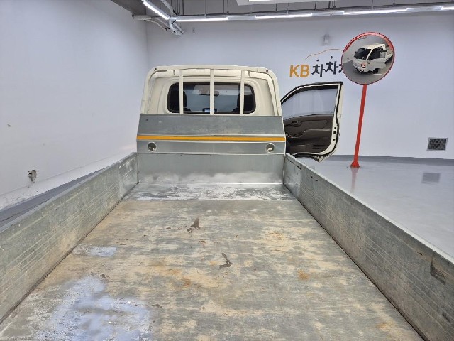 6081501442R17.jpg