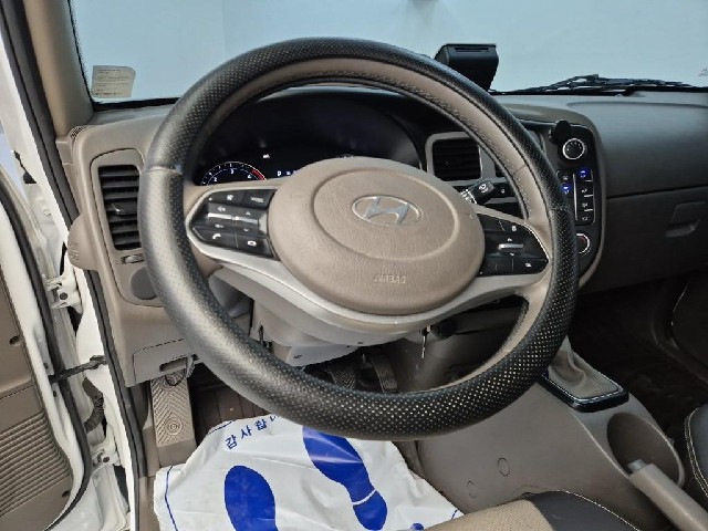 6081001603R8.jpg