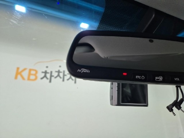 6081000244R16.jpg