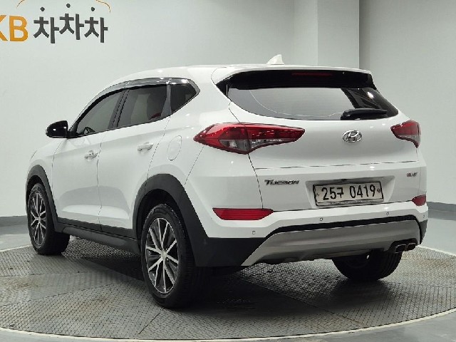6081000244R2.jpg