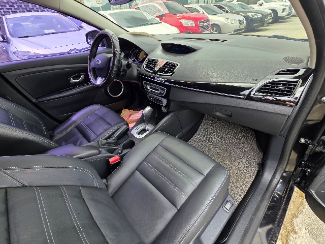 2649dbf2e2102959678e1e4653c7cfa9.jpeg