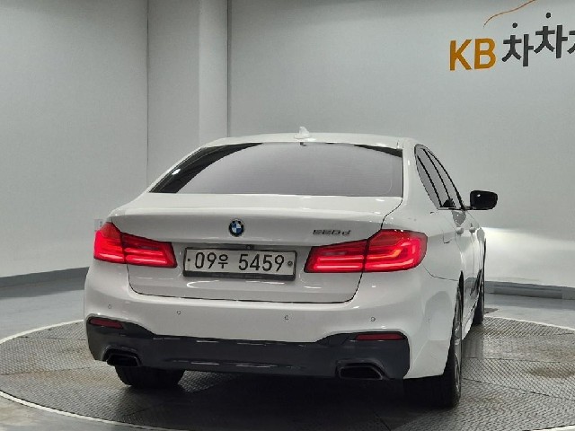6081000353R3.jpg