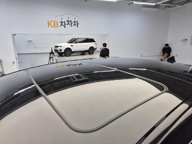 6071501981R13.jpg