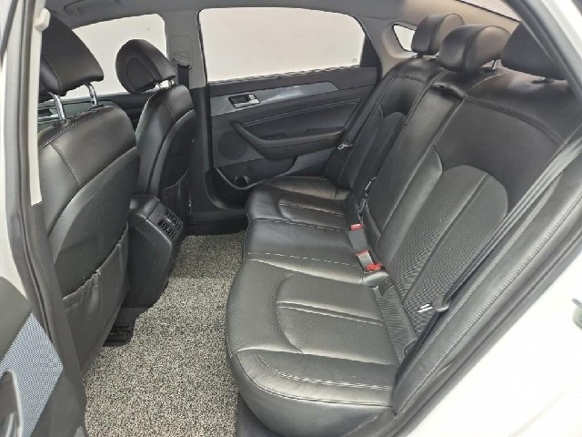 6091500854R12.jpg