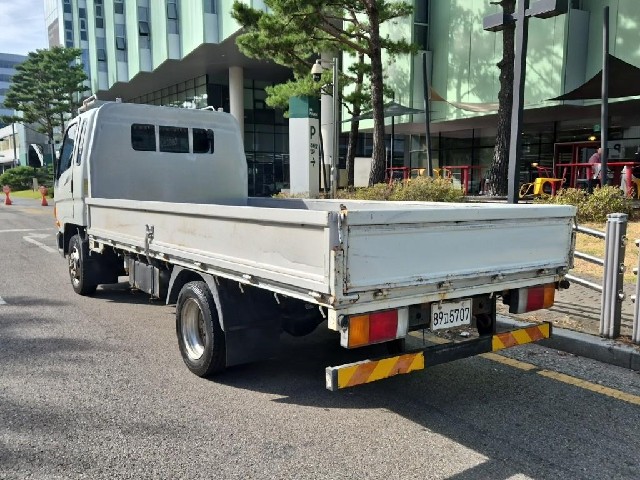6091500810R4.jpg