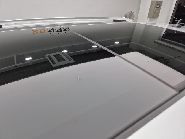 6071000821R13.jpg