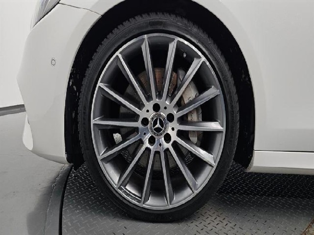 2ae80f36e1cf43e28f193213ef689a42.jpeg