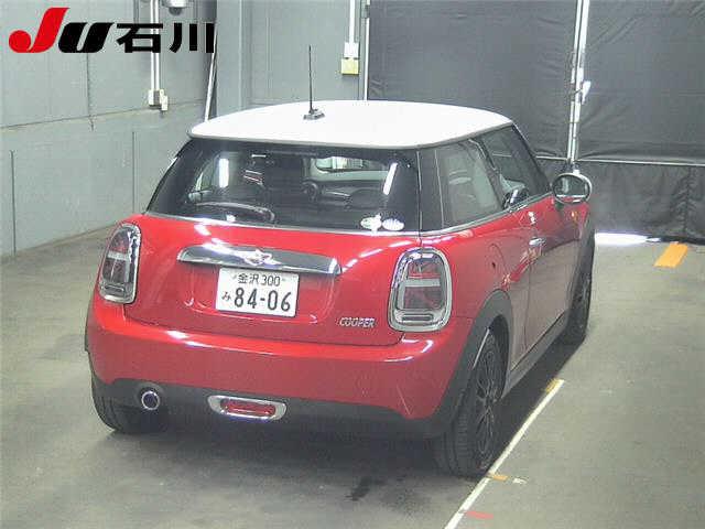 2950e325999cb60f1d6d389dda6c40d1.jpg
