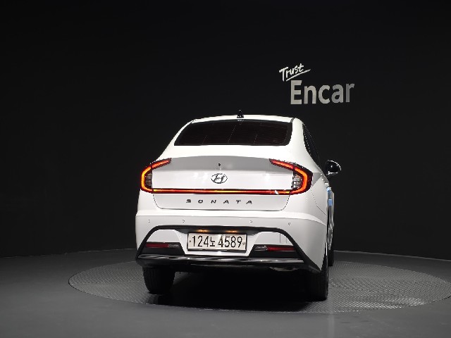 8ed86fe0a15de29b1a36fc9575e3c6da.jpeg