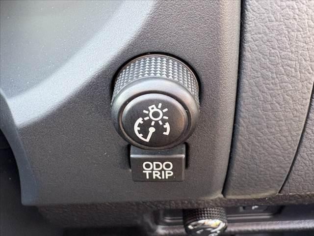 4283389d7a8edc8732154c6efb71eda4.jpg