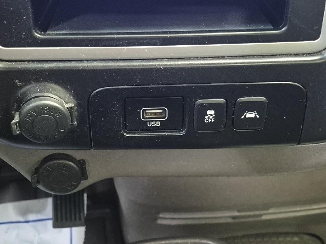 6081501882R12.jpg