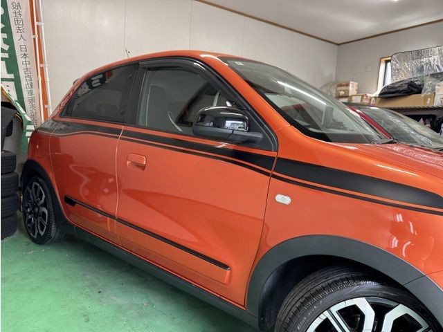 cbf195dfeb697baa76cf277596fca881.jpg