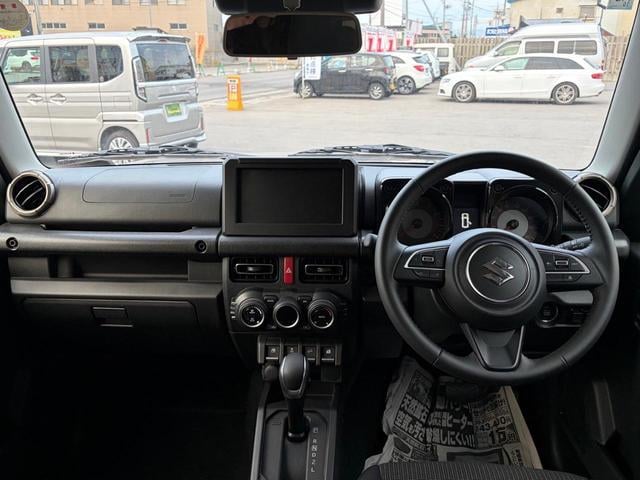 0904093A30251010W00101.jpg