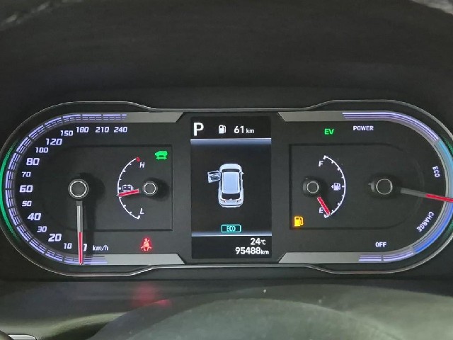 6081500979R6.jpg