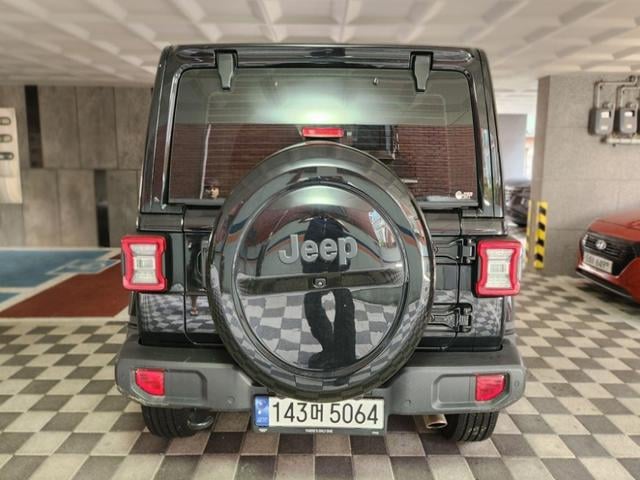 05.jpg