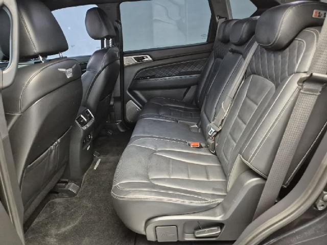 6081501852R12.jpg