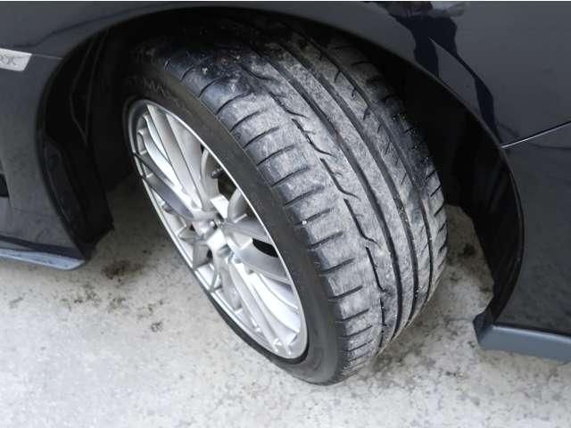 7de3ac41cd509a2c5fabb5e64ec03fa9.jpg
