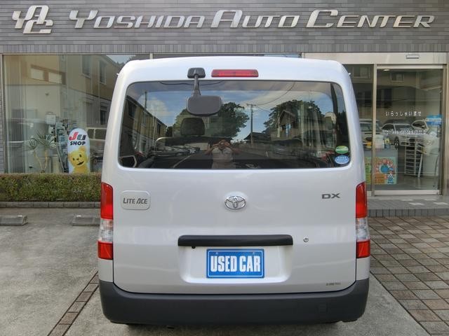 9ffeea14a5e203feda823dbb4c54c963.jpg