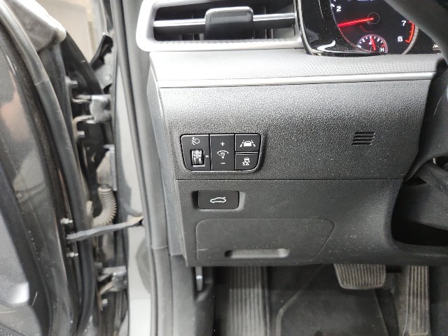 lotterental_115729903_t0jj3_6.jpg