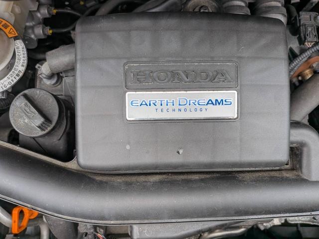 0541751A30260711W03119.jpg
