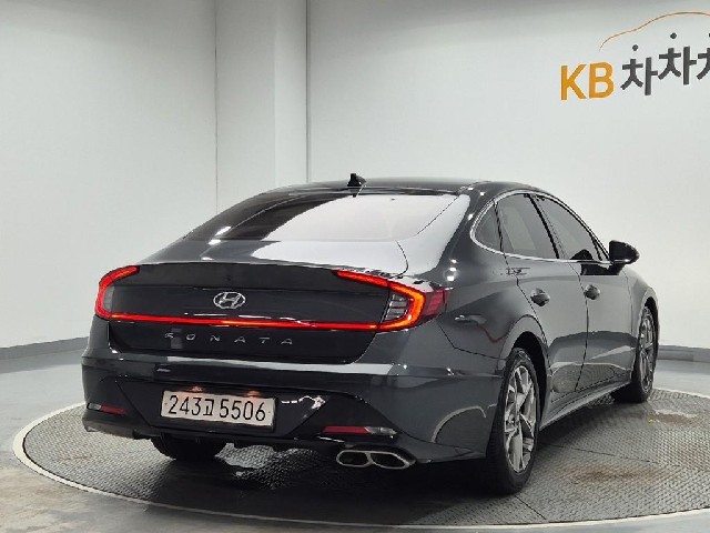 6071001242R3.jpg