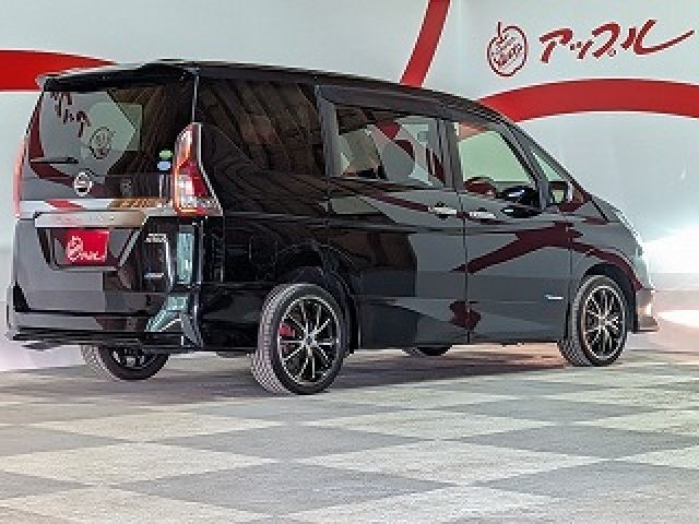 550e30596e46bd154217056118b32688.jpg