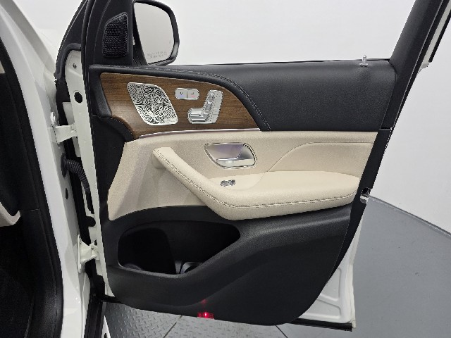 8b5261260ea71f1350dd81c214dc5cb9.jpeg