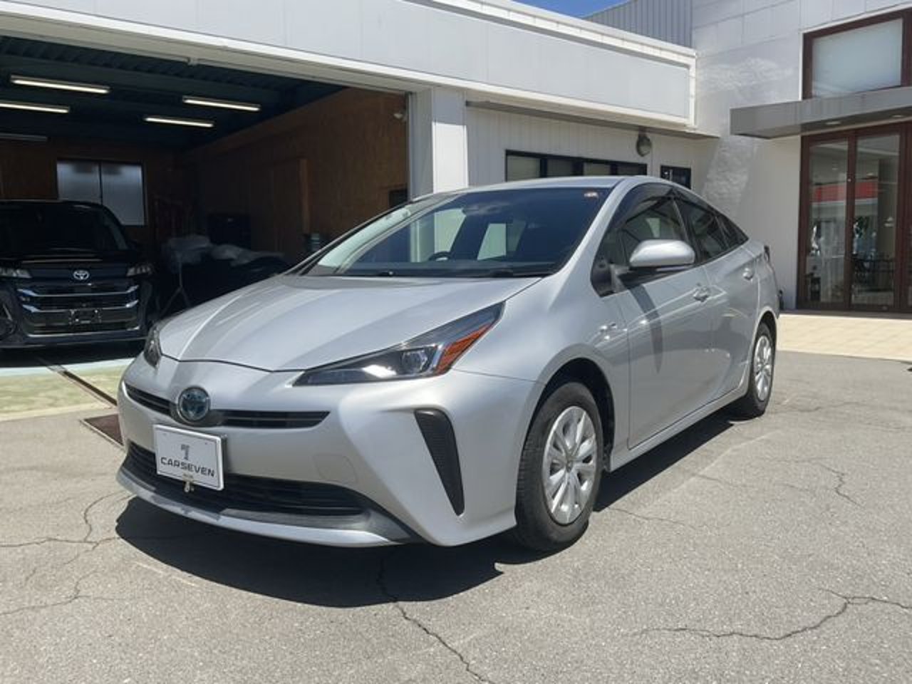 2019 Toyota Prius, photo 1 of 1