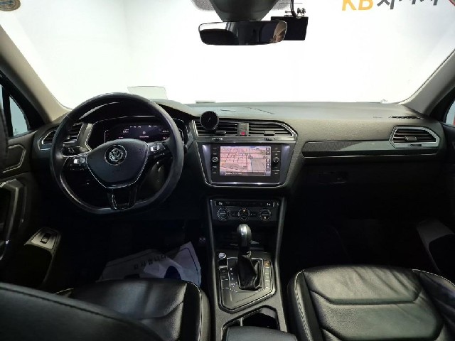 6061000425R7.jpg