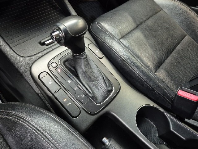 6071001675R8.jpg