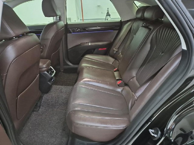 6081500845R12.jpg