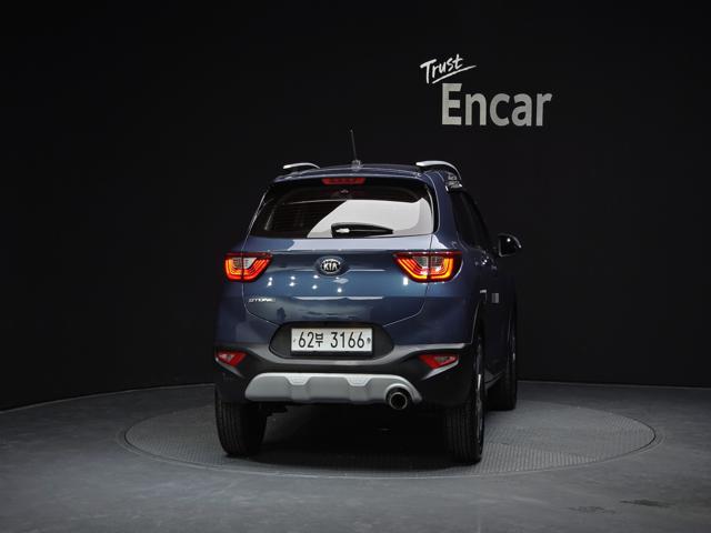 0e89c3a680c861a17a9c4e835267e6ff.jpeg