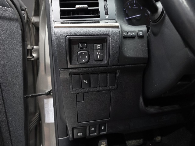 dec64083b6f7b9aec4ff970efe83c023.jpeg